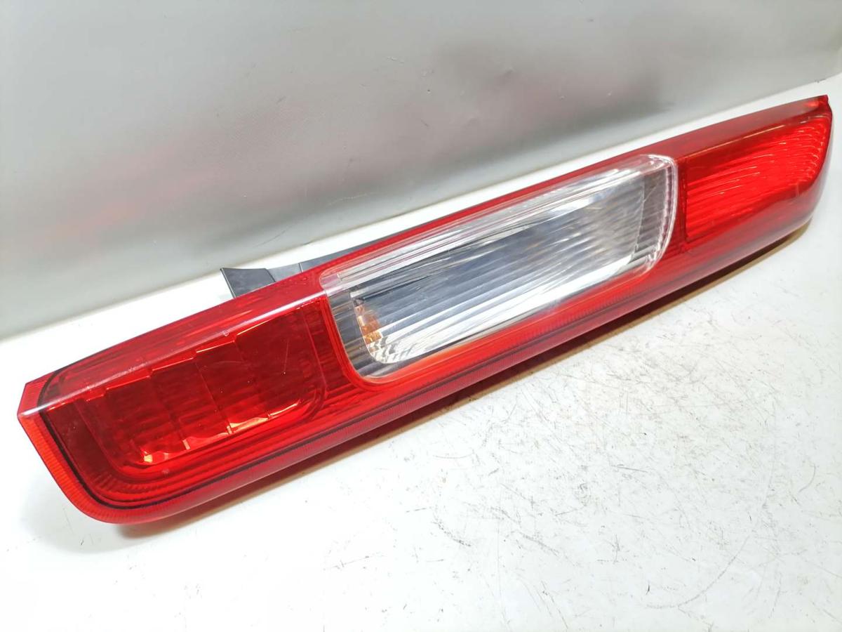 Ford Fcus 2 original R&uuml;cklicht R&uuml;ckleuchte Schlussleuchte links Flie&szlig;heck Bj.2006